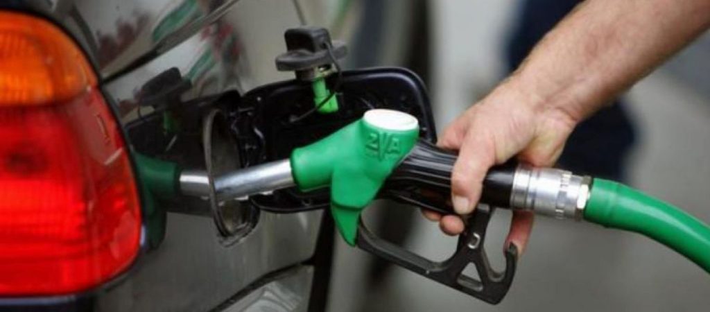 Σερβία: Έβαλε πλαφόν στην τιμή των καυσίμων – Στο 1,4 ευρώ η βενζίνη