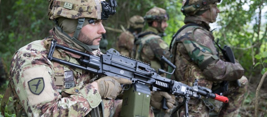 Ιταλός ΥΠΕΞ: Εργαζόμαστε όλοι για να αποφύγουμε την ένταση στην Ουκρανία