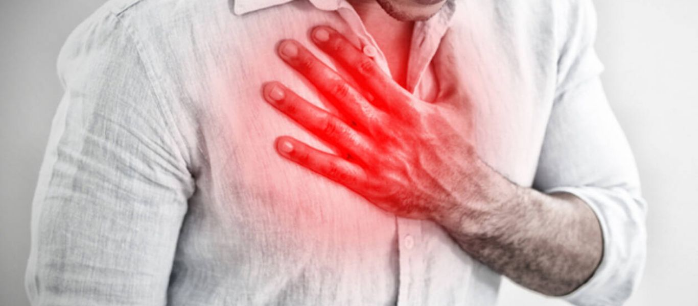Πόνος στο στήθος: Πότε τα συμπτώματα είναι απίθανο να σηματοδοτήσουν καρδιακή προσβολή