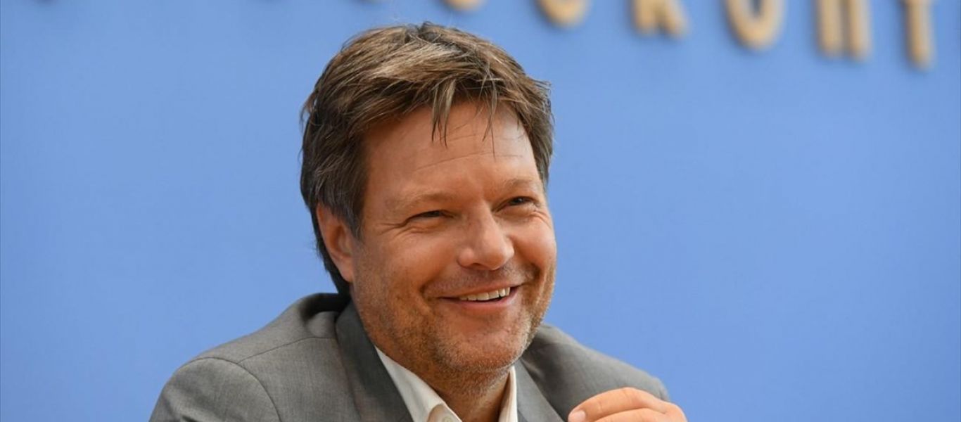 Αντικαγκελάριος Γερμανίας Ρόμπερτ Χάμπεκ: «Μπορεί να βρισκόμαστε στα πρόθυρα ενός πολέμου στην Ευρώπη»