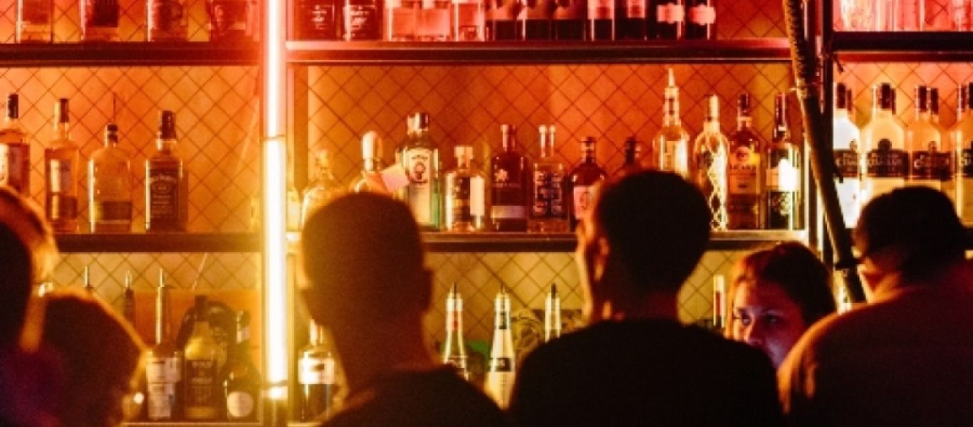 Λονδίνο: Κατέρρευσε ημιόροφος παμπ κάτω από τα πόδια των θαμώνων – 13 τραυματίες (βίντεο)