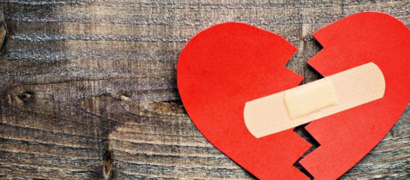 Μυοκαρδιοπάθεια Takotsubo: Τι συμπτώματα έχει το «σύνδρομο ραγισμένης καρδιάς» – Σε τι διαφέρει από το έμφραγμα