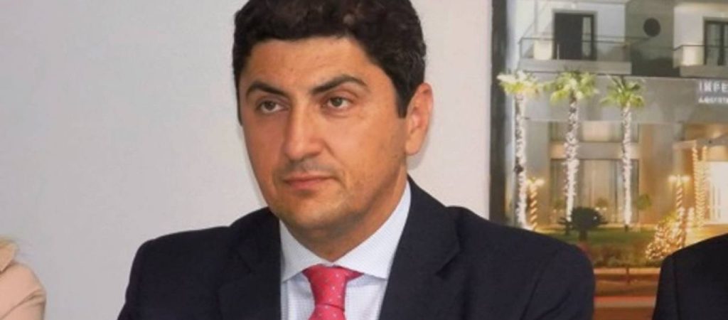 Θετικός στον κορωνοϊό  ο τριπλά εμβολιασμένος Λευτέρης Αυγενάκης