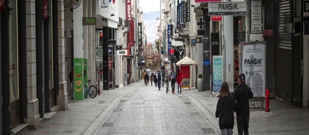 Κυβέρνηση: Τέλη Φεβρουαρίου βγάζουν τις μάσκες οι εμβολιασμένοι – Τι θα γίνει με τους ανεμβολίαστους