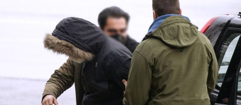 Δολοφονία 19χρονου Άλκη: Προφυλακιστέος και ο «Ντίνος» – Στην αστυνομία οι 4 μάρτυρες για να αναγνωρίσουν τους δράστες