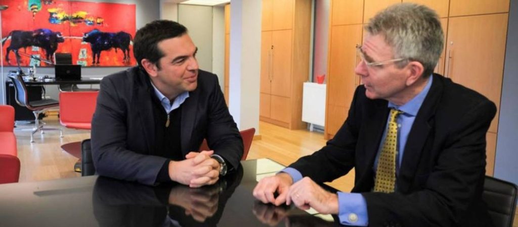 Τη διαφωνία του για την αμυντική συμφωνία με τις ΗΠΑ επανέλαβε ο Α.Τσίπρας στη συνάντησή του με τον Τ.Πάιατ