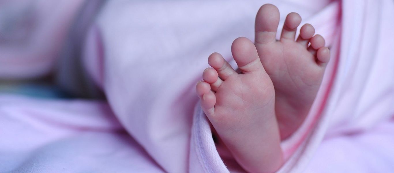 «Γεννάτε γιατί χανόμαστε»: Περισσότεροι οι θάνατοι από τις γεννήσεις που καταγράφονται πλέον σχεδόν σε όλη τη χώρα