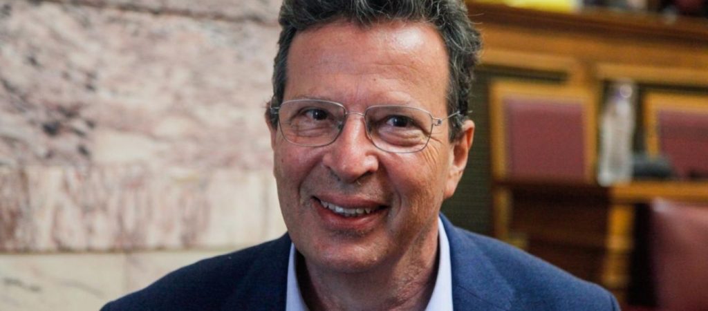 Νέο tweet Kύρτσου: «Ο Μητσοτάκης δεν μπορεί να κυβερνήσει – Μας υπερχρέωσε»