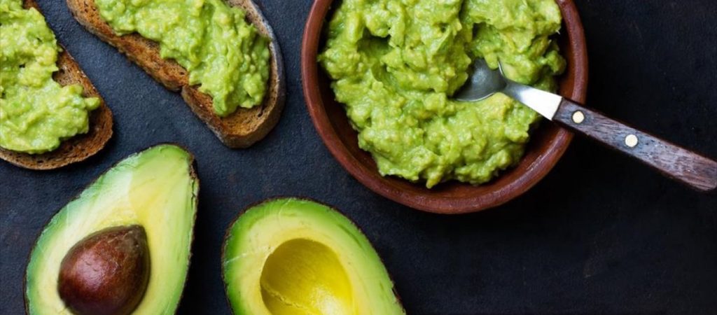 Αβοκάντο: Τα οφέλη του για την υγεία μας – Για χοληστερόλη, καρκίνο, μάτια και εγκέφαλο