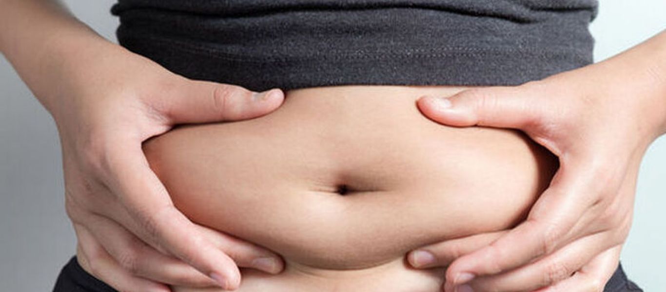 Το «θαυματουργό» ρόφημα που μπορεί να μειώσει σημαντικά το λίπος στην κοιλιά