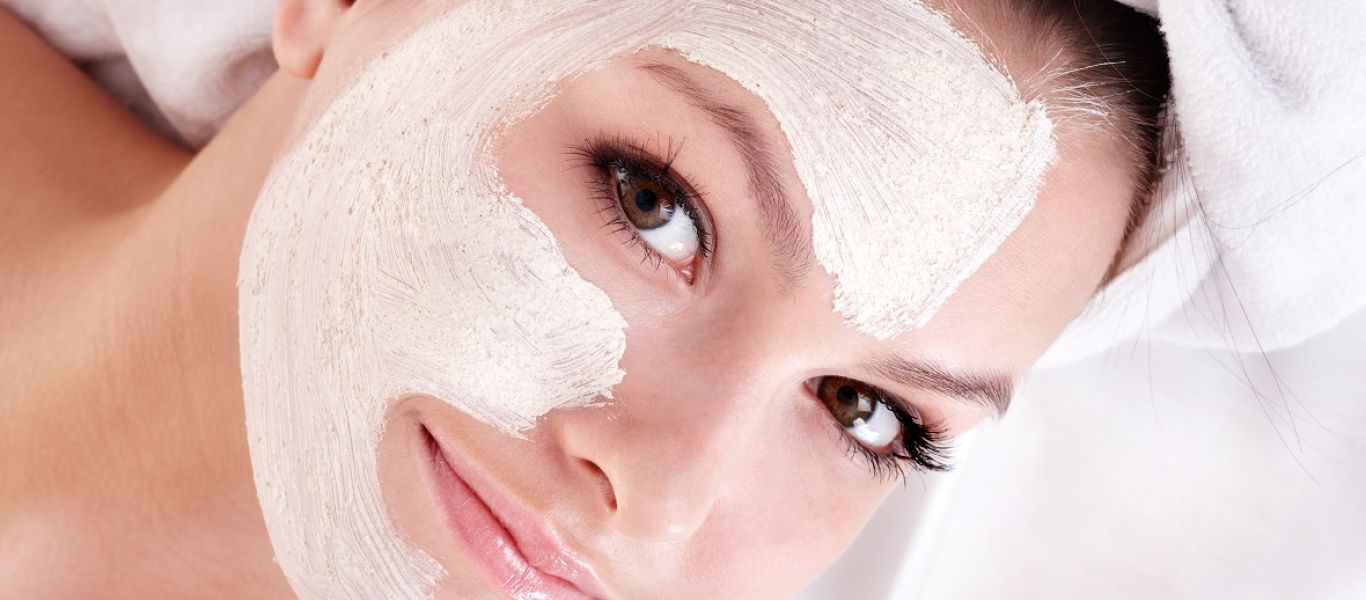 Με αυτούς τους φυσικούς τρόπους θα απαλλαγείτε από τους φραγμένους πόρους στο δέρμα