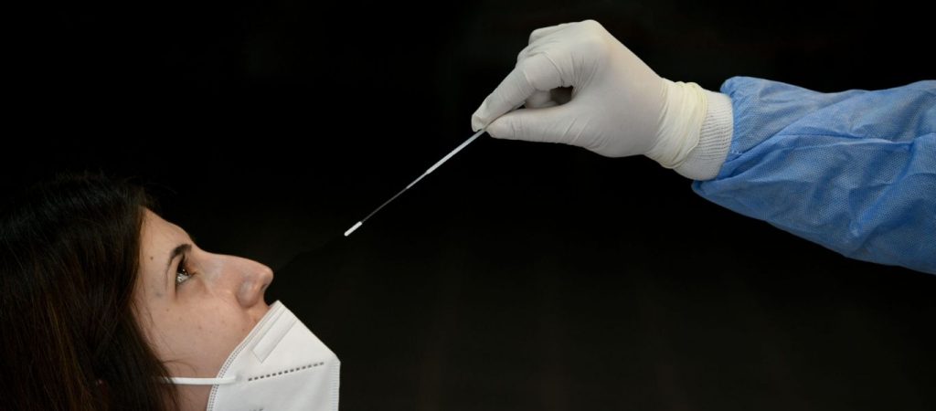 ΕΟΔΥ: Δείτε που θα πραγματοποιούνται δωρεάν rapid test σήμερα