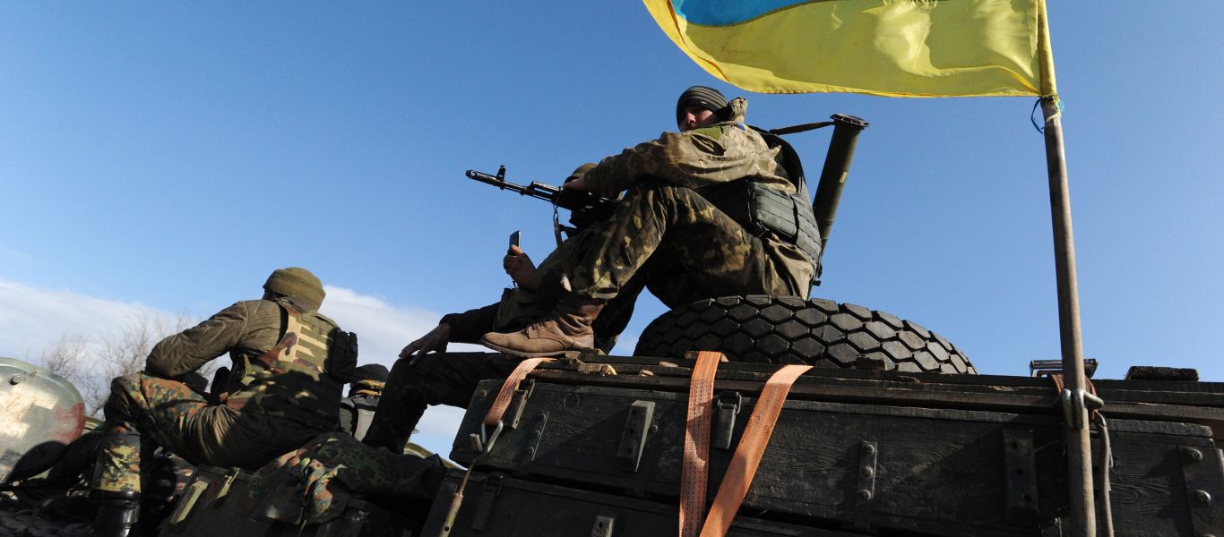 Νεκρός Ουκρανός στρατιώτης σε βομβαρδισμό από τους ρωσόφωνους αναφέρει το Κίεβο χωρίς να δίνουν στοιχεία