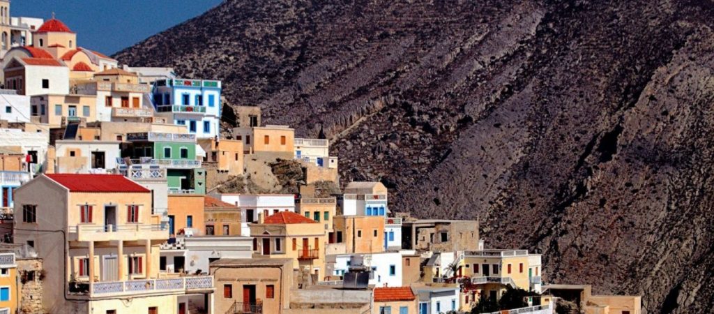 Κάρπαθος – «Ροζ βίντεο»: Απαντήσεις σε 18 κινητά ψάχνει η ΕΛ.ΑΣ