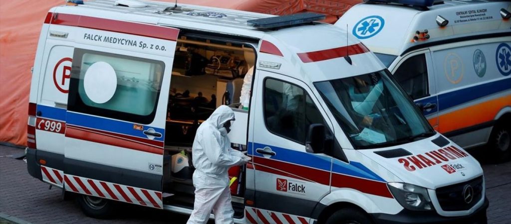 Πολωνία: Ετοιμάζει νοσοκομεία και ειδικό τρένο για τη μεταφορά Ουκρανών τραυματιών