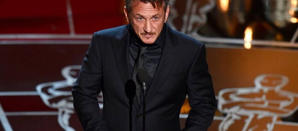 Στο Κίεβο ο ηθοποιός Σον Πεν: Συναντήθηκε με τον Β.Ζελένσκι