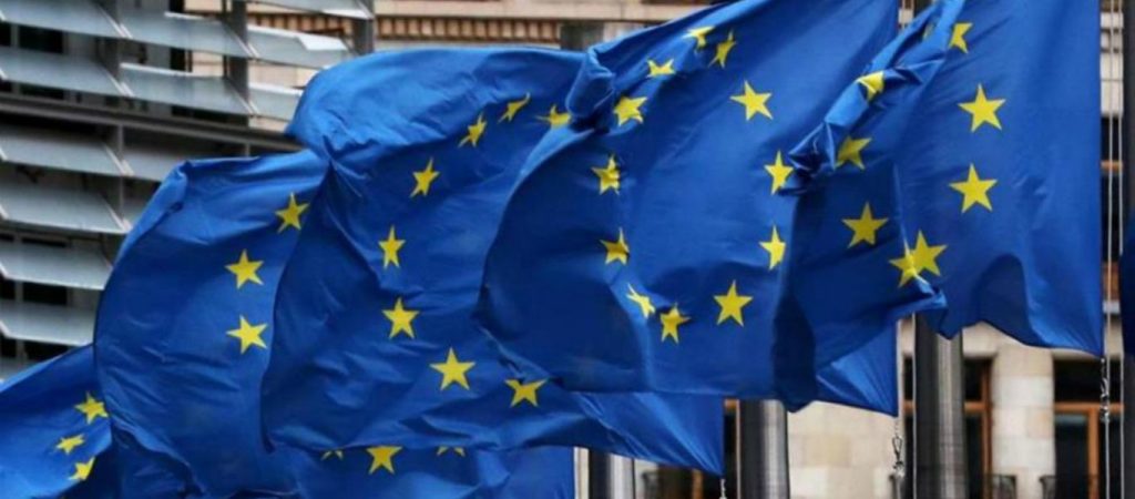 ΕΕ: «Απαιτούμε από τη Ρωσία να σταματήσει αμέσως τις στρατιωτικές ενέργειες»