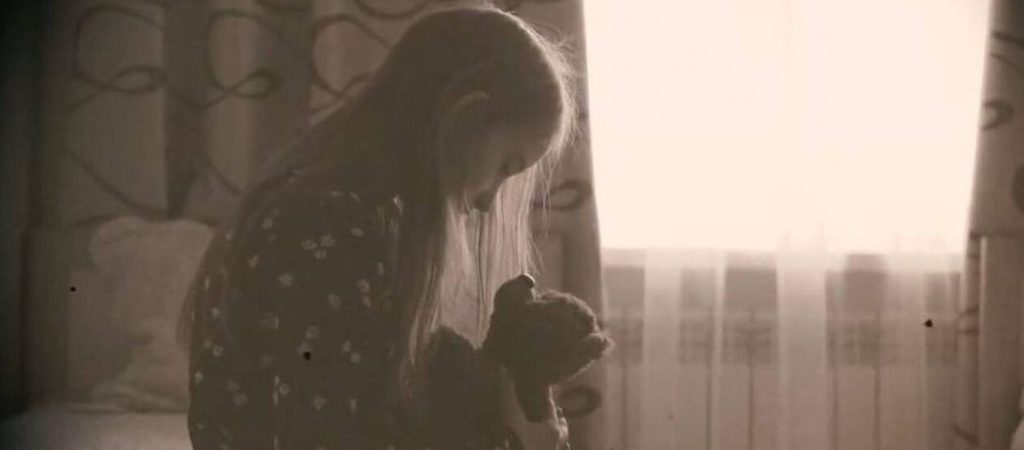 Σύνδρομο Μινχάουζεν: Μητέρα έκλεβε… παθογόνα μικρόβια και δηλητηρίαζε την κόρη της