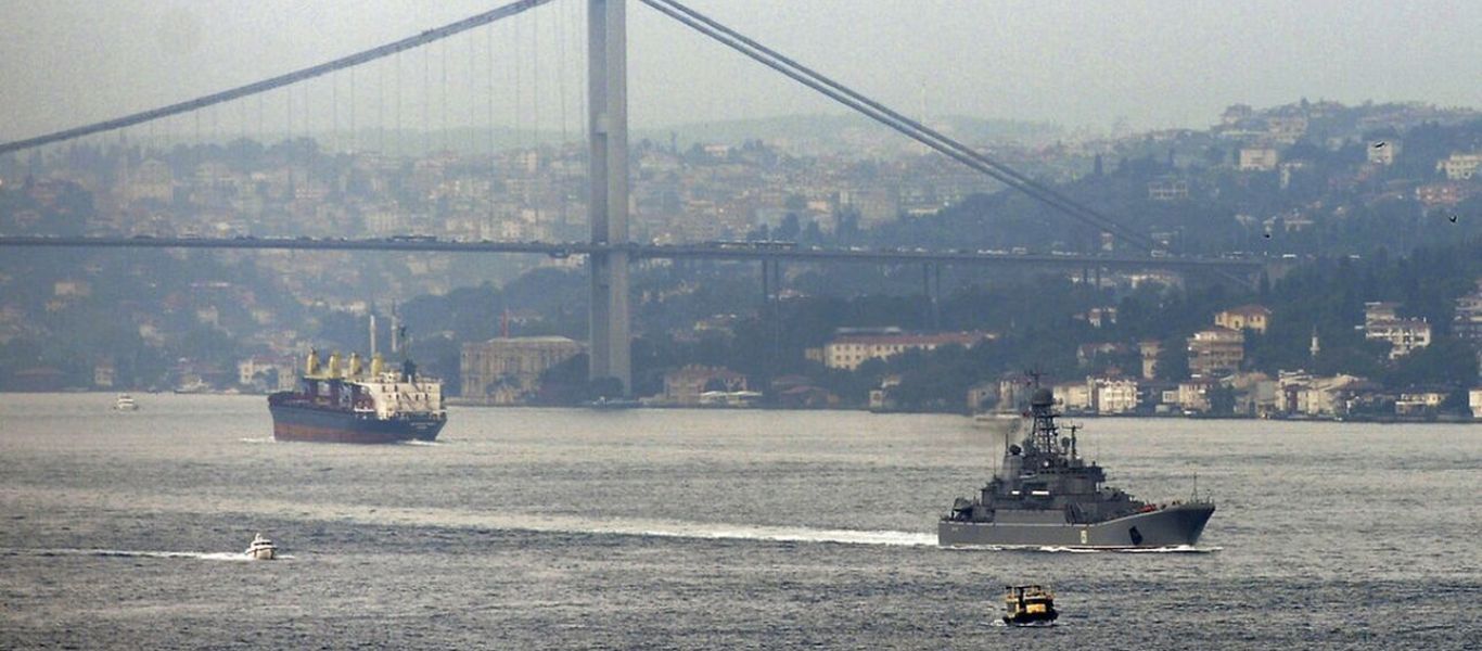 Τούρκος απόστρατος σε Ρ.Τ.Ερντογάν: «Η Τουρκία πρέπει να κλείσει τα Στενά του Βοσπόρου για τα ρωσικά πλοία»