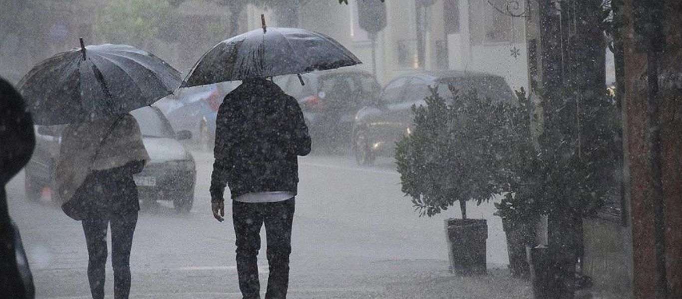Κακοκαιρία Μπιάνκα: Με ισχυρές βροχές και καταιγίδες η Κυριακή