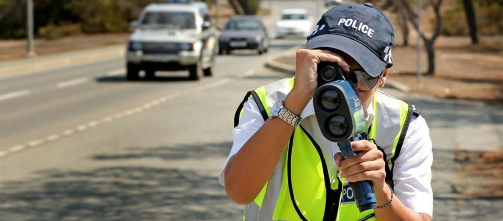 Νέα υπέρ-ραντάρ της τροχαίας σαρώνουν τα πάντα ακόμα και στο εσωτερικό του αυτοκινήτου (βίντεο-φωτο)