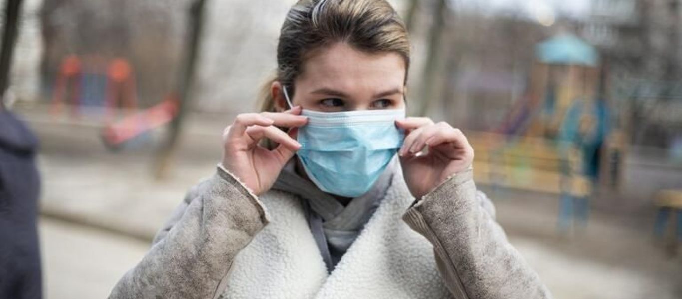 ΗΠΑ: Τα CDC χαλαρώνουν τις συστάσεις για τη χρήση μάσκας