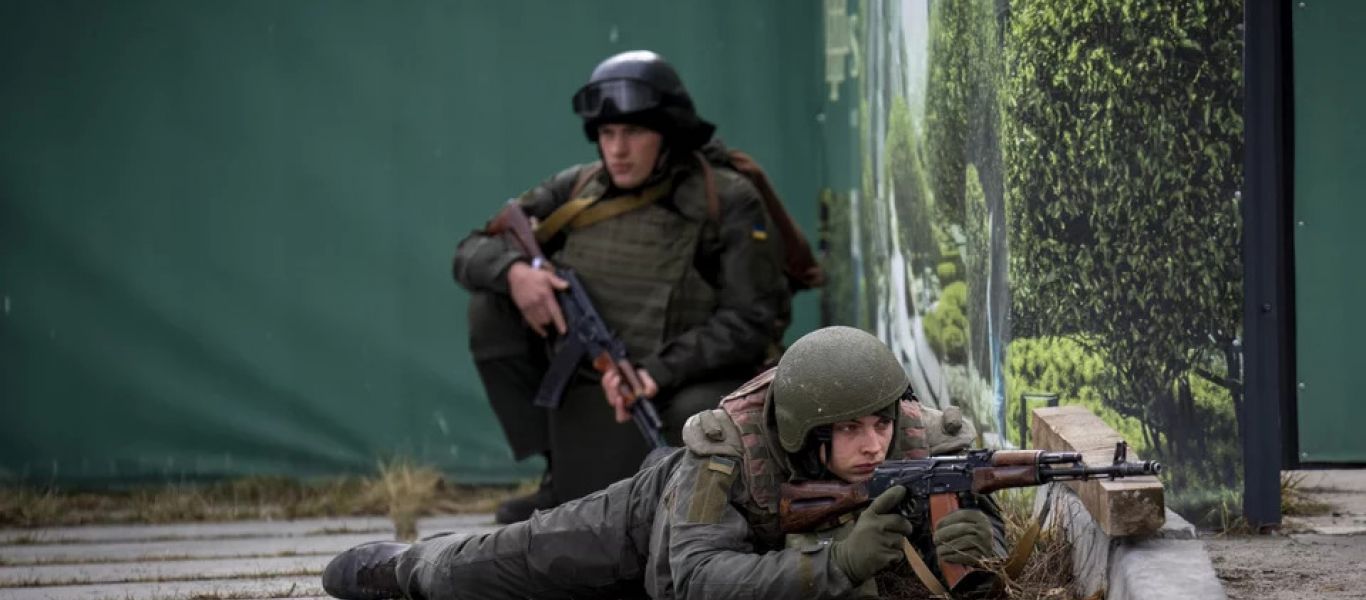 Κίεβο: «Όποιος κυκλοφορεί μετά τις 17.00 θα αντιμετωπίζεται ως εχθρός»