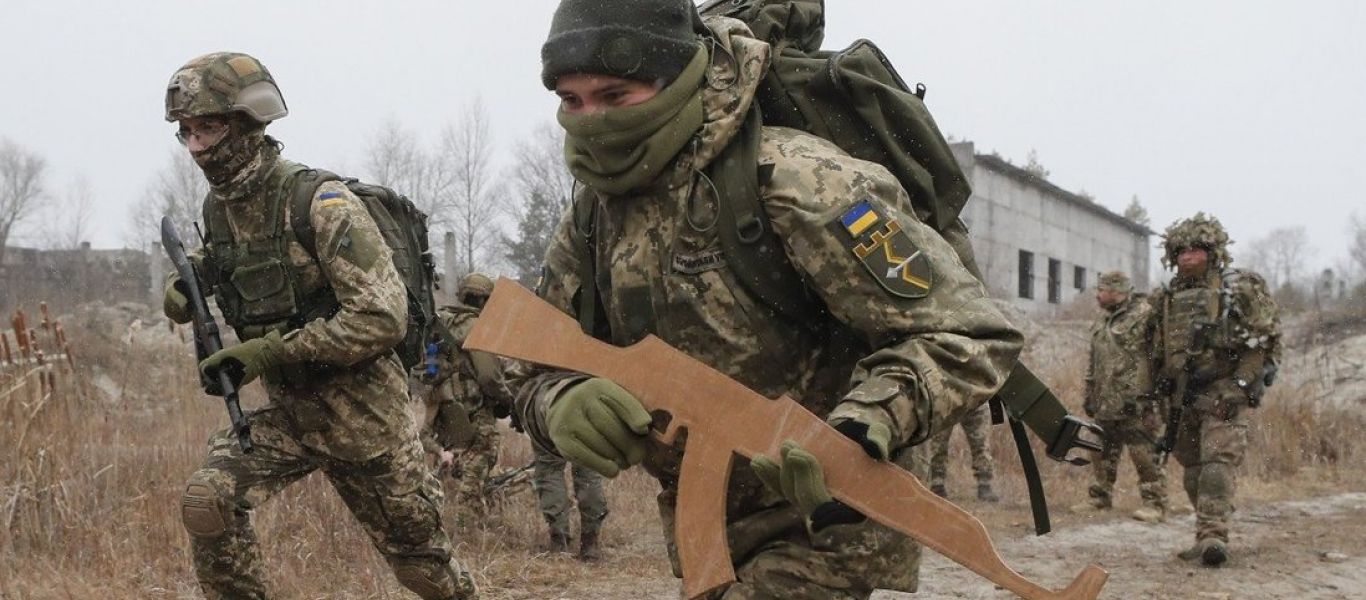 Κωμικές καταστάσεις: Με αυτό τον στρατό θέλουν να αναχαιτίσουν τους Spetsnaz οι Ουκρανοί! (βίντεο)