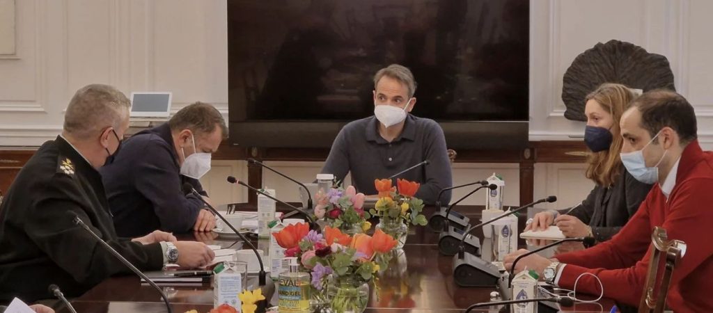 Η κυβέρνηση Κ.Μητσοτάκη στέλνει AK-47 και RPG-18 στους Ουκρανούς με 2 C-130 για να σκοτώσουν Ρώσους (upd)