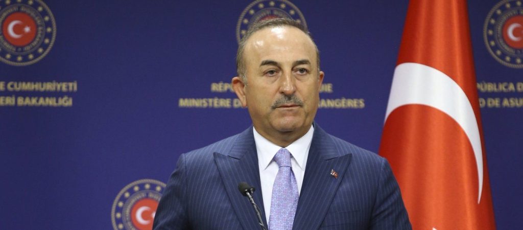 Μ.Τσαβούσογλου: «Ο Ν.Δένδιας αν δεν επιτεθεί στην Τουρκία τουλάχιστον πέντε φορές την ημέρα αισθάνεται ελλιπής»