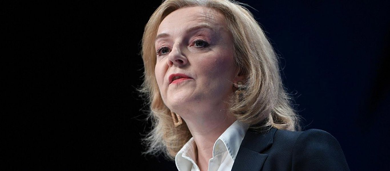 Ν.Πεσκόφ: «Ο Β.Πούτιν έθεσε τα πυρηνικά όπλα σε συναγερμό μετά τη δήλωση της Λιζ Τρας»