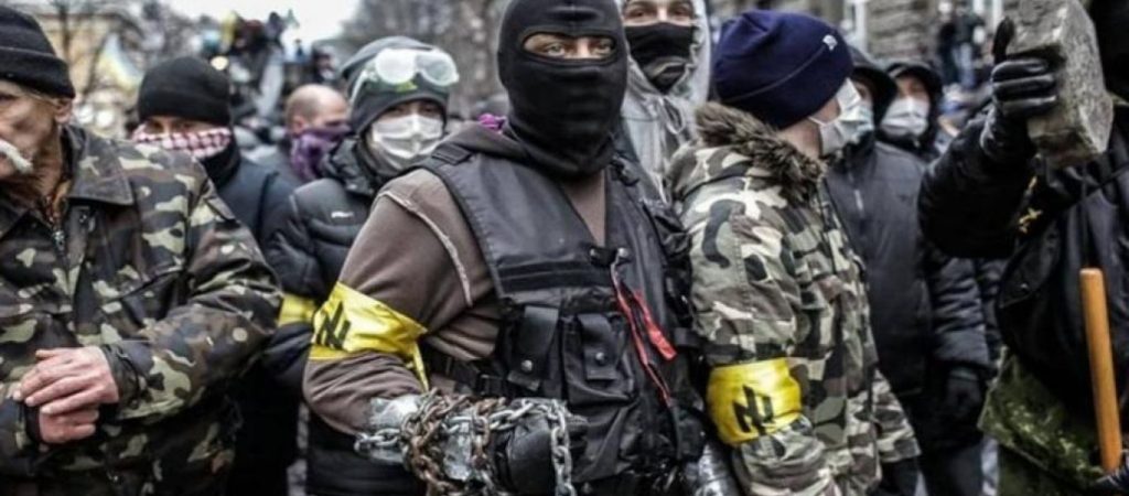 O B.Zελένσκι αποφυλακίζει εγκληματίες και νεοναζί για να πολεμήσουν τους Ρώσους!