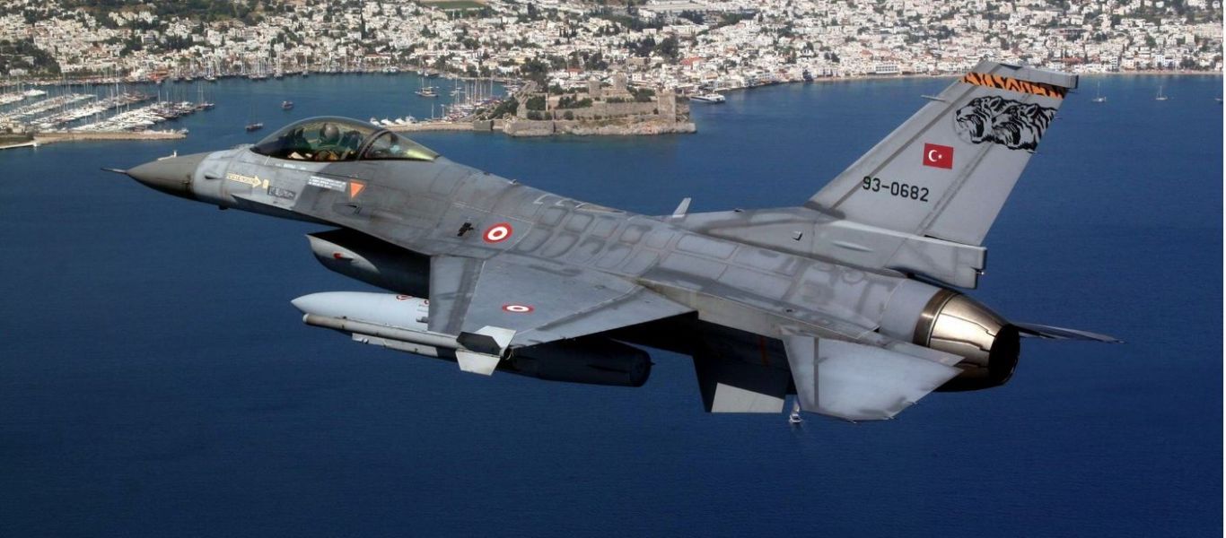 Τουρκικά αεροσκάφη προχώρησαν σε 31 παραβιάσεις του εναέριου χώρου & 9 παραβάσεις