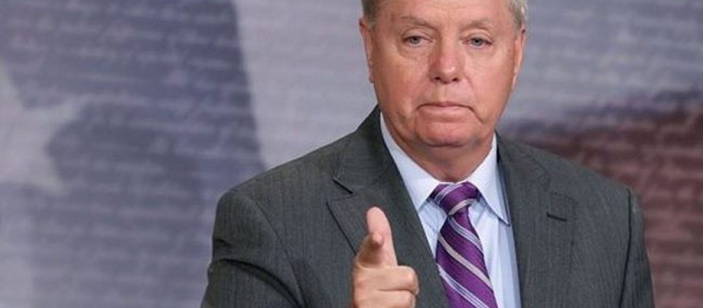 Ρεπουμπλικάνος γερουσιαστής: «Οι ΗΠΑ να βάλουν στο στόχαστρο την ενεργειακή βιομηχανία της Ρωσίας»