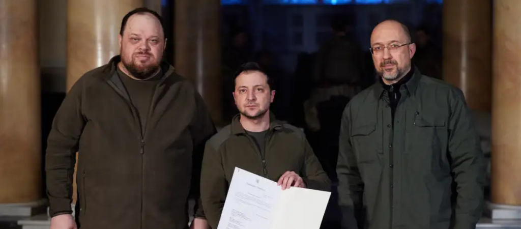 Επικεφαλής γραφείου Β.Ζελένσκι: Η ΕΕ «υποδέχτηκε και εξετάζει» την ενταξιακή αίτηση της Ουκρανίας