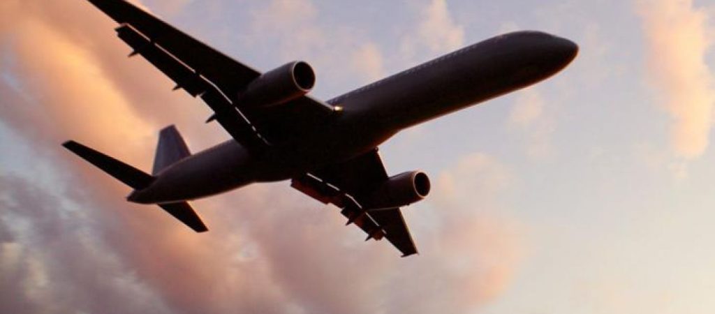 Εναλλακτικά δρομολόγια πτήσεων ψάχνουν οι αεροπορικές μετά την επιβολή απαγορεύσεων από ΕΕ και Ρωσία