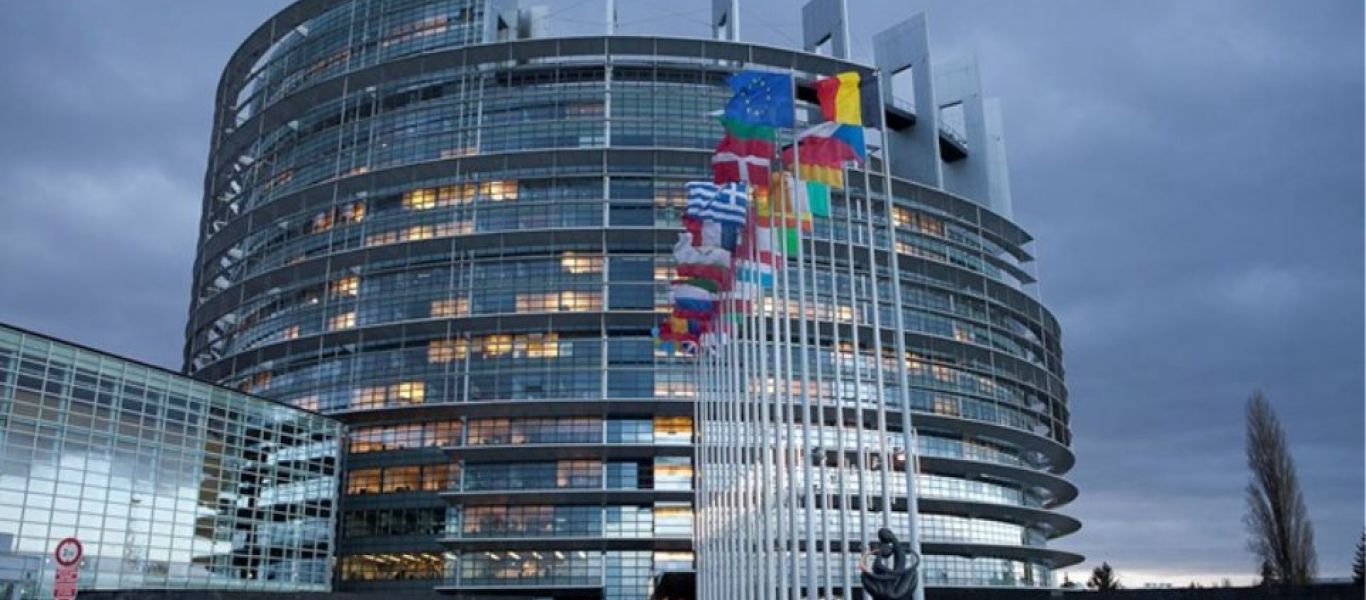 ΕΕ: Kαταδικάζει την εισβολή της Ρωσίας στην Ουκρανία – Ζητά τερματισμό των στρατιωτικών δραστηριοτήτων