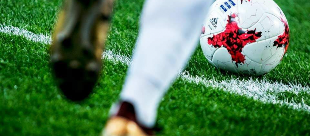 H Adidas διακόπτει τη συνεργασία της με την Ρωσική Ποδοσφαιρική Ένωση