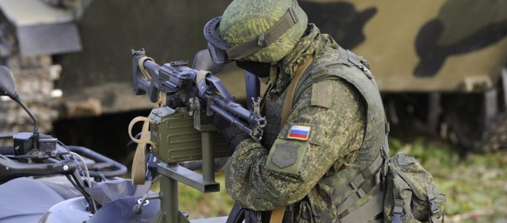 Tα ρωσικά στρατεύματα κατέλαβαν το λιμάνι της Χερσώνας – Ρώσοι αλεξιπτωτιστές στους δρόμους της πόλης