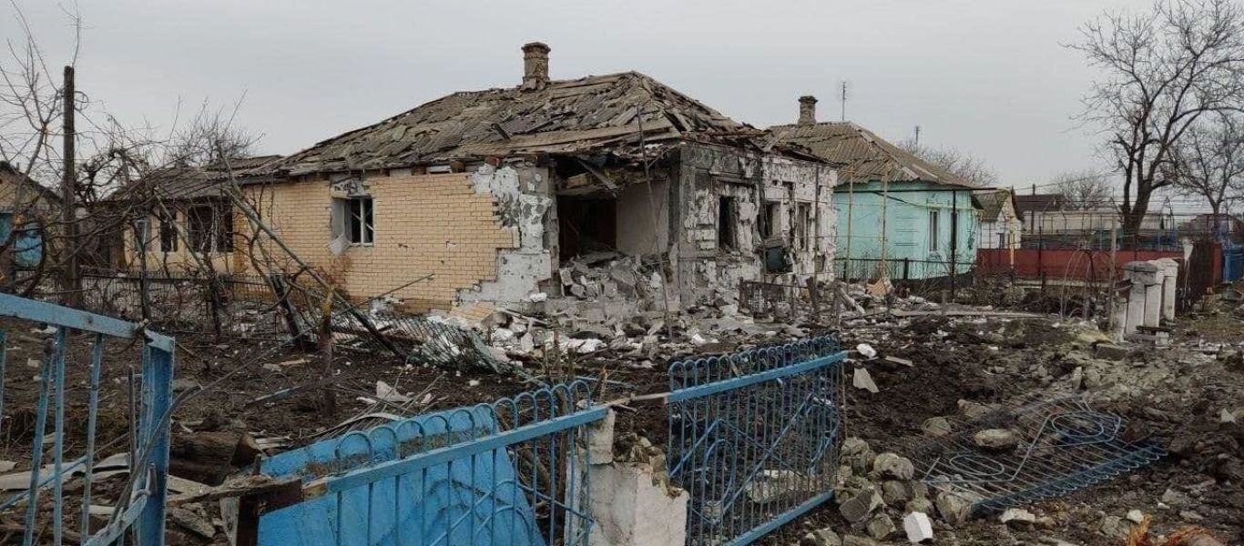 Μαριούπολη: Το Γενικό Προξενείο και οι Έλληνες δημοσιογράφοι εγκαταλείπουν την πόλη