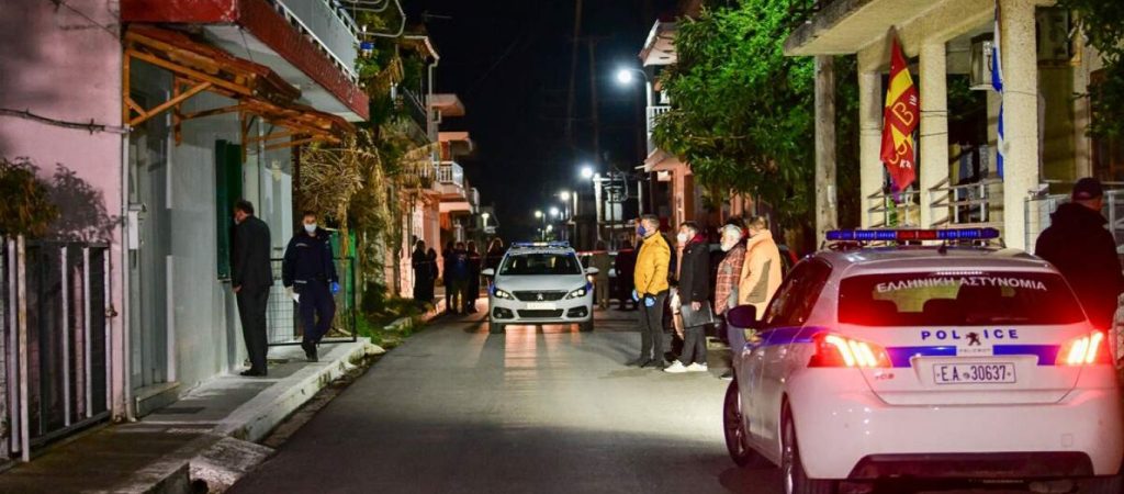 Τετραπλό φονικό στην Ανδραβίδα: Ο δράστης φόρτωσε σε τρέιλερ τα πτώματα – Έχει άλλοθι ο πρώην σύζυγος (upd)