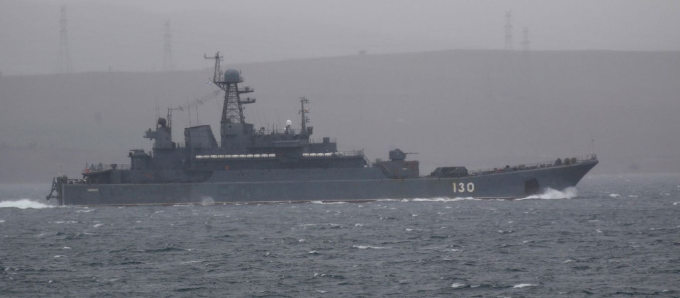 Ουκρανία: «Φορτηγό πλοίο με σημαία Μπανγκλαντές επλήγη από πύραυλο στο ουκρανικό λιμάνι Όλβια – Ένας νεκρός»