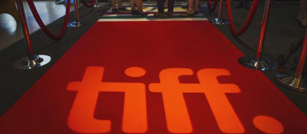 «Αποχαιρετά» το κόκκινο χαλί η Ρωσία – Το TIFF ακυρώνει τις ρωσικές κινηματογραφικές αντιπροσωπείες