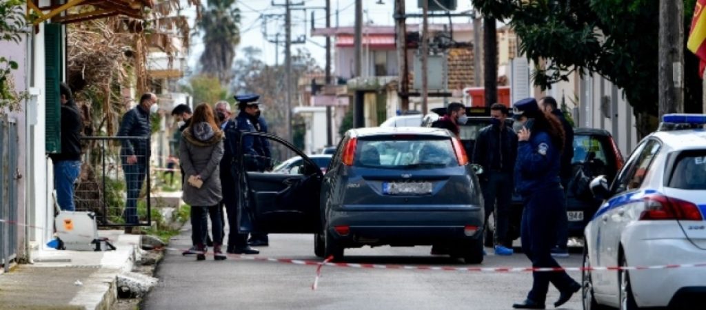 Έγκλημα στην Ανδραβίδα: Η αποθήκη όπου ο δολοφόνος μετέφερε τα πτώματα (βίντεο)