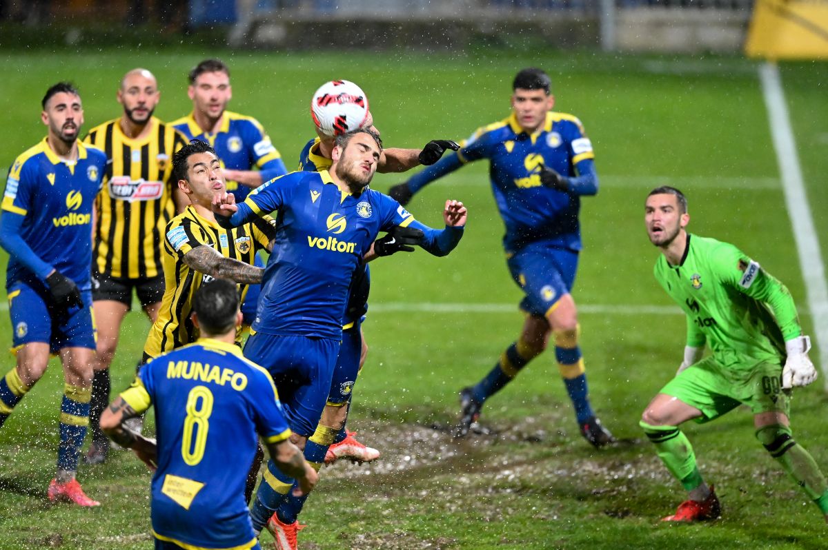 Ελληνικό πρωτάθλημα: Η ΑΕΚ πήρε το τρίποντο κόντρα στον Αστέρα Τρίπολης στο ΟΑΚΑ