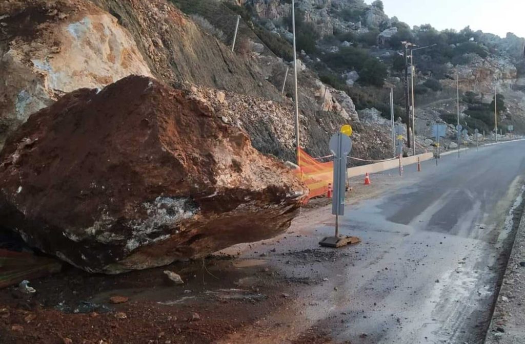 Χανιά: Κλειστός επαρχιακός δρόμος λόγω κινδύνου κατολισθήσεων στην Παλαιοχώρα