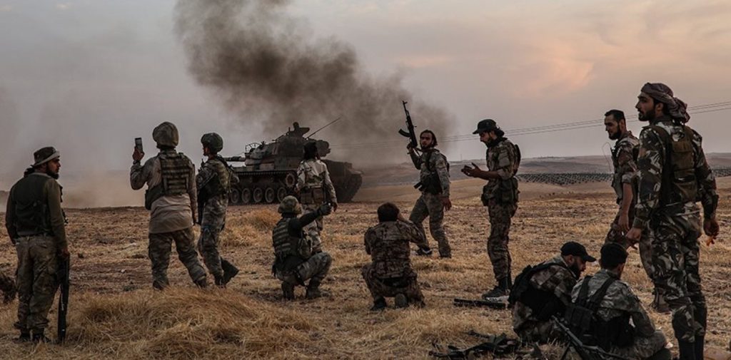 Δεκαπέντε στρατιώτες του συριακού στρατού σκοτώθηκαν σε επίθεση του Ισλαμικού Κράτους στην έρημο της Παλμύρας