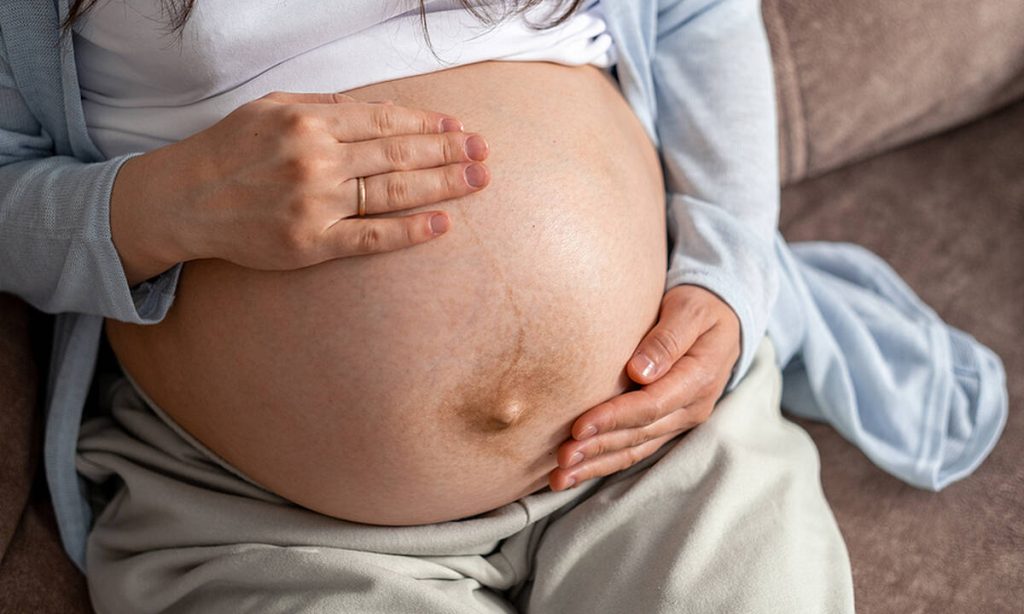 «Σβήνει η Ελλάδα: «Βουτιά» κάνει ο πληθυσμός γυναικών σε αναπαραγωγική ηλικία