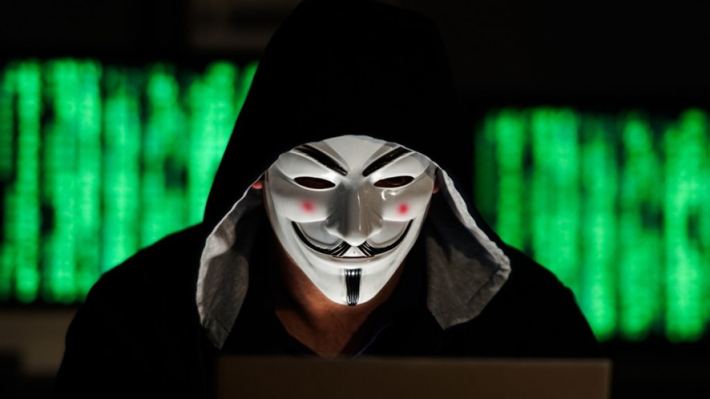 Οι Anonymous «χάκαραν» τα τηλεοπτικά δίκτυα στη Ρωσία και πρόβαλαν όσα συμβαίνουν στην Ουκρανία