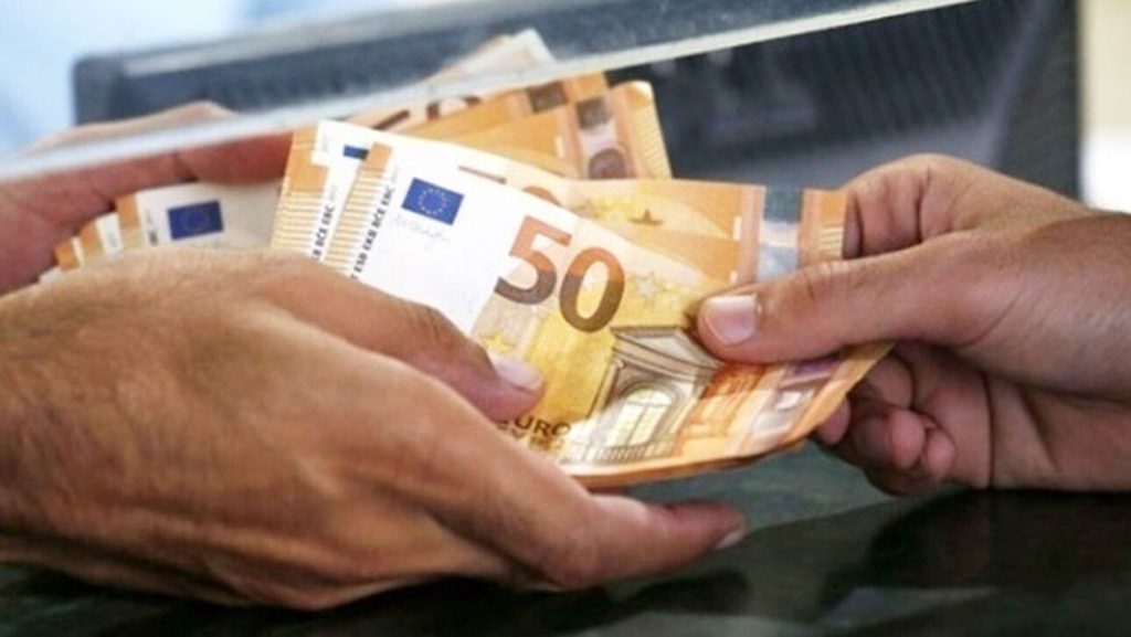 Έκτακτο επίδομα: Ποιοι θα πάρουν «δώρο Πάσχα» έως 300 ευρώ – «Έρχονται» οι αποφάσεις στις 10 Μαρτίου